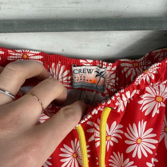 Mens J. Crew Factory Flex Swimwear Red Daisy Swim Trunks - Picture 4 of 4